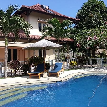 Sari Inn Kuta  Ngoại thất bức ảnh