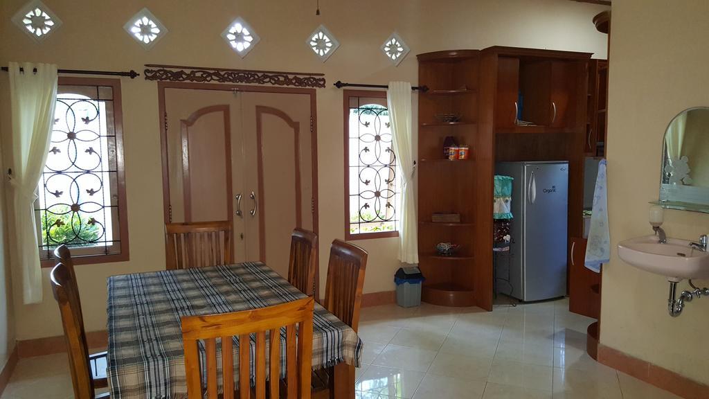Sari Inn Kuta  Ngoại thất bức ảnh