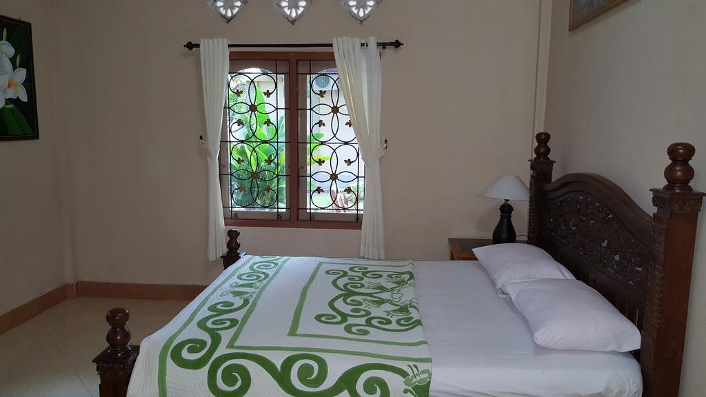 Sari Inn Kuta  Ngoại thất bức ảnh