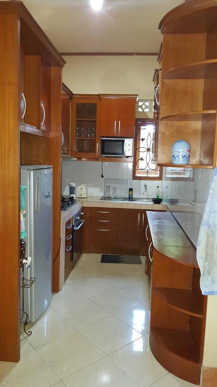 Sari Inn Kuta  Ngoại thất bức ảnh